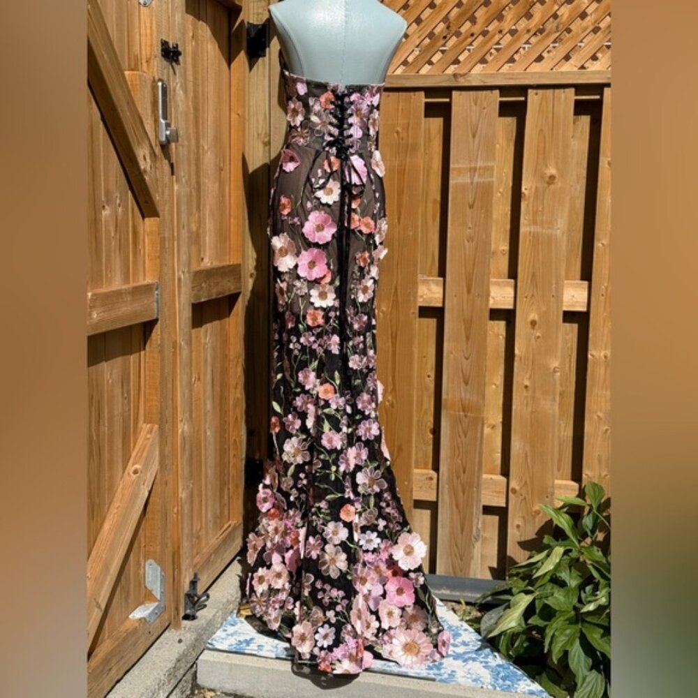 🆕 BRONX & BANCO 🧿 NWOT Jasmine Floral-Appliqued Gown, Black Multi - Sz L US 8 - Picture 8 of 16